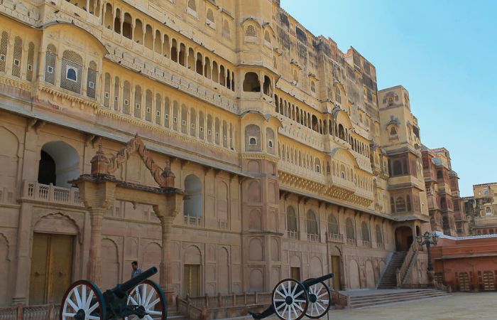 Bikaner, Rajasthan — Camel Country